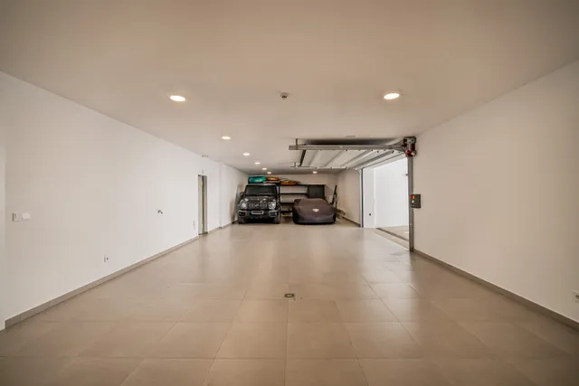 Villa in Benahavis, Malaga