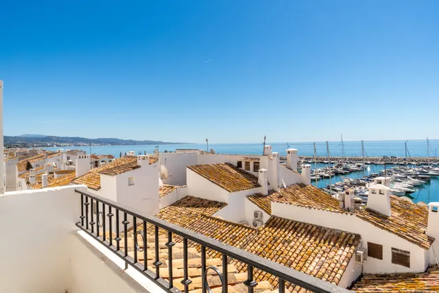 Apartment in Marbella, Malaga