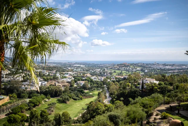 Penthouse in Benahavis, Malaga