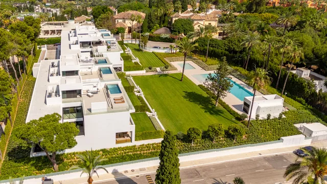 Semi Detached Villa in Marbella, Malaga