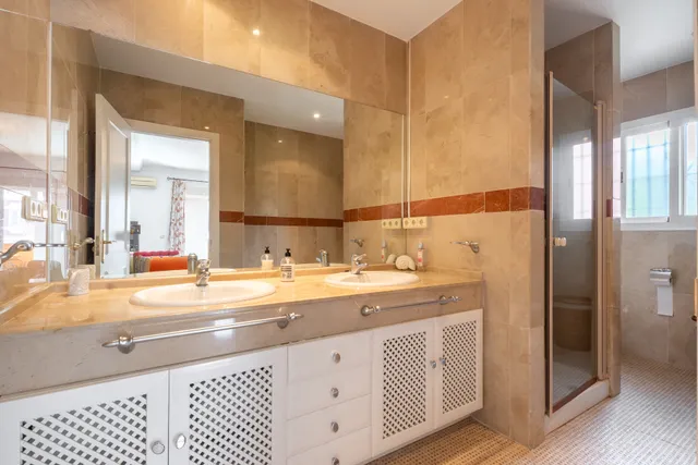 Villa in San Pedro de Alcantara, Malaga
