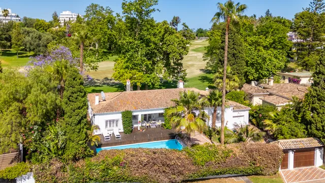 Villa in San Pedro de Alcantara, Malaga