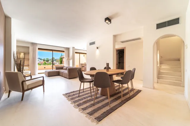 Duplex Penthouse in Estepona, Malaga