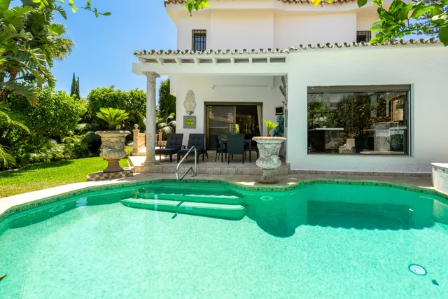 Semi Detached Villa in Marbella, Malaga