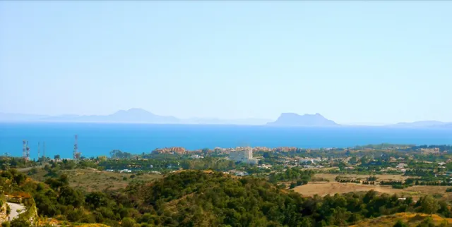 Plot in Estepona, Malaga