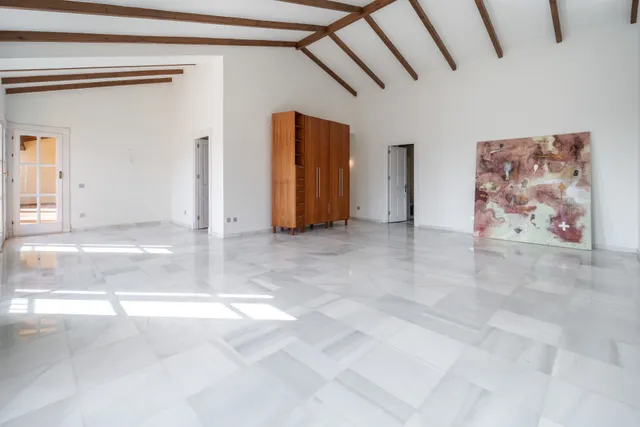 Villa in Benahavis, Malaga