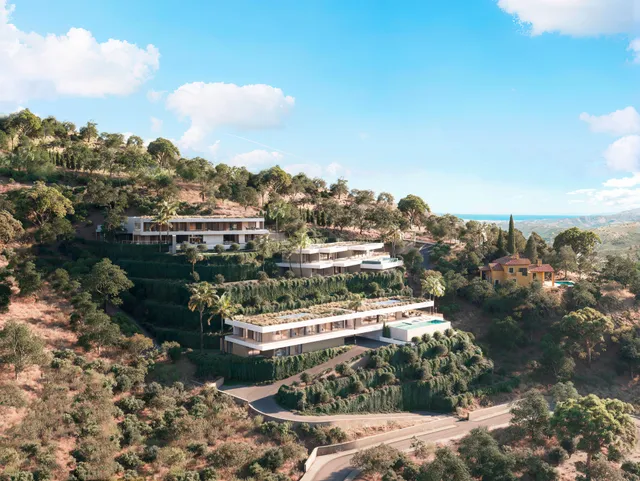 Villa in Benahavis, Malaga