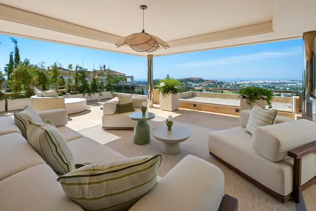 Duplex Penthouse in Marbella, Malaga