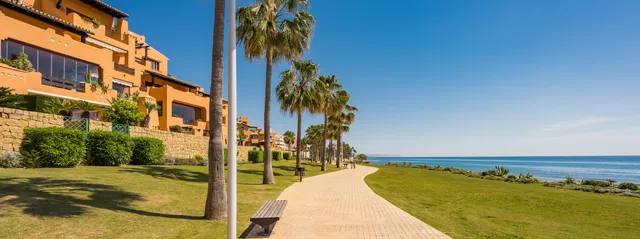 Apartment in Estepona, Malaga
