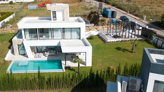 Villa in Estepona, Malaga
