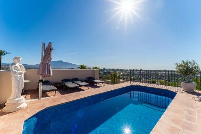 Duplex Penthouse in Estepona, Malaga
