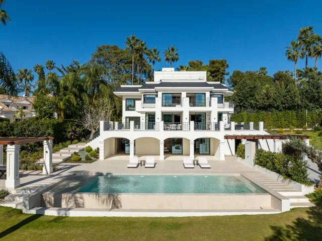 Villa in Marbella, Malaga
