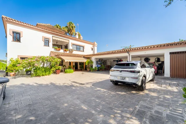 Villa in Marbella, Malaga