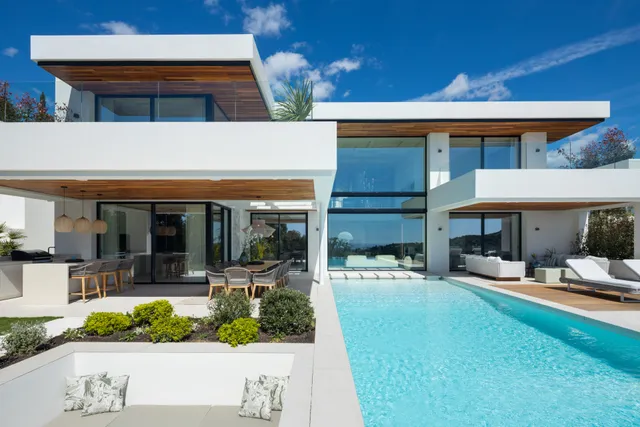 Villa in Benahavis, Malaga