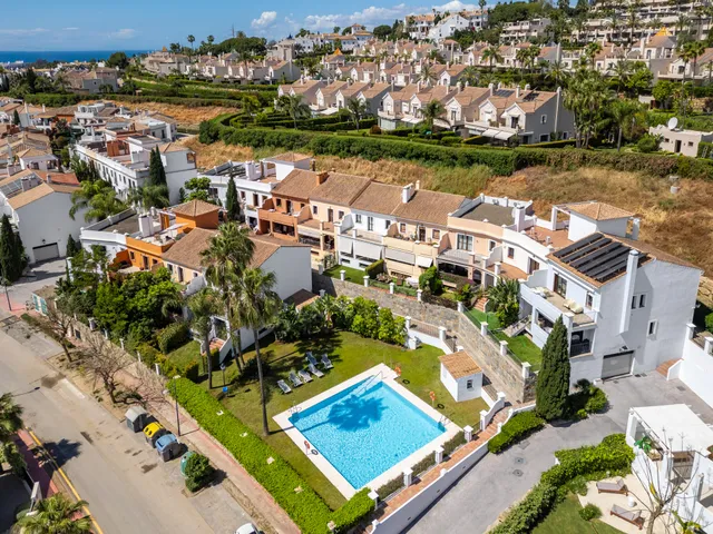 Semi Detached House in Benahavis, Malaga