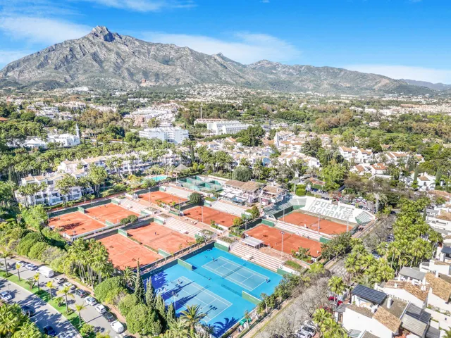 Duplex Penthouse in Marbella, Malaga