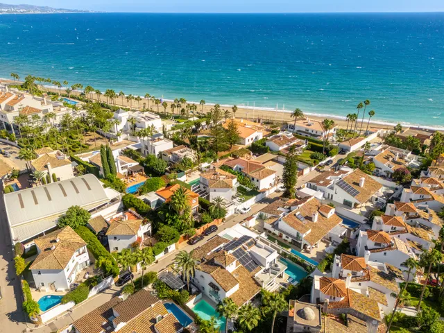 Semi Detached Villa in Marbella, Malaga