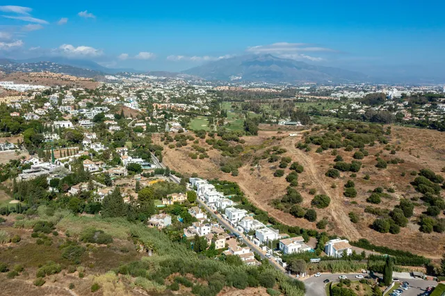 Villa in Benahavis, Malaga