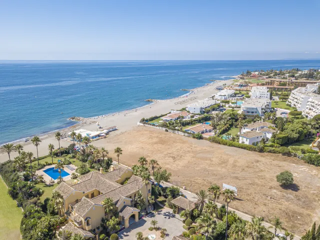 Plot in San Pedro de Alcantara, Malaga