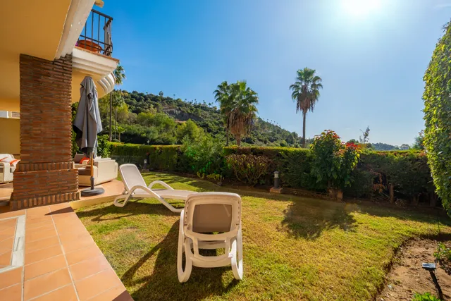 Ground Floor Apartment in Benahavis, Malaga