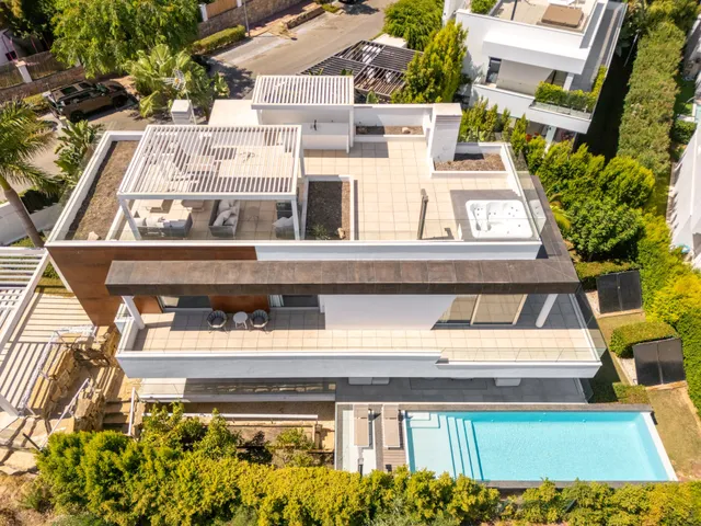 Villa in Estepona, Malaga