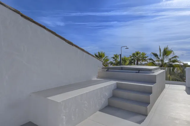 Duplex Penthouse in Estepona, Malaga