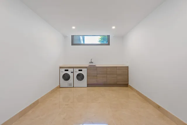 Villa in Benahavis, Malaga