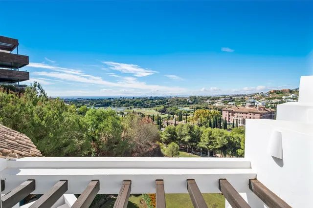 Penthouse in Benahavis, Malaga