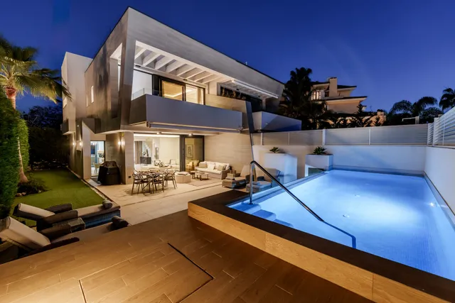 Semi Detached Villa in Marbella, Malaga
