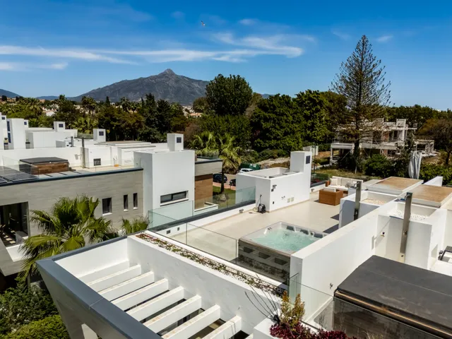 Semi Detached Villa in Marbella, Malaga