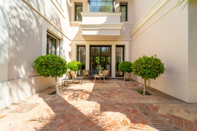 Villa in San Pedro de Alcantara, Malaga