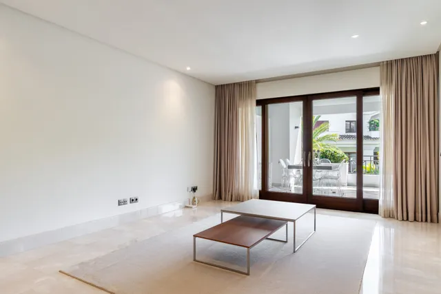 Ground Floor Apartment in Estepona, Malaga