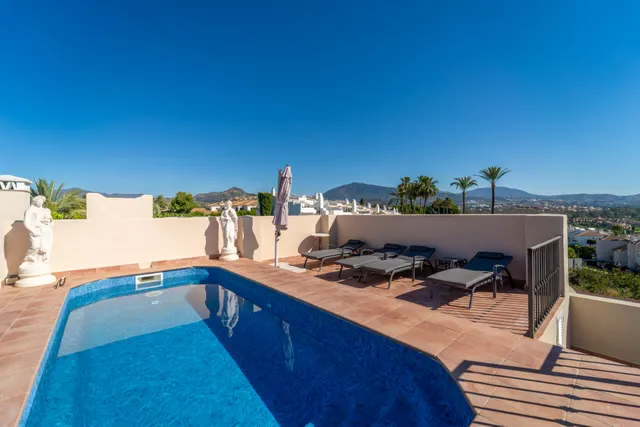 Duplex Penthouse in Estepona, Malaga
