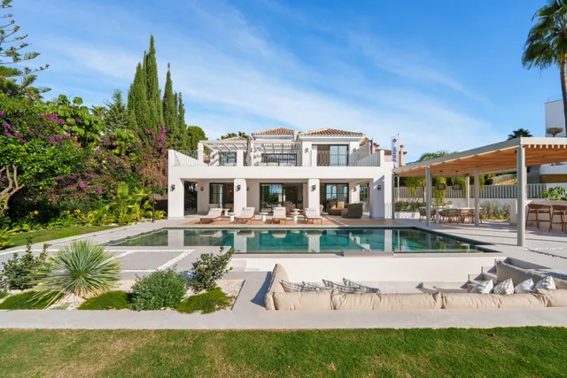 Villa in Benahavis, Malaga