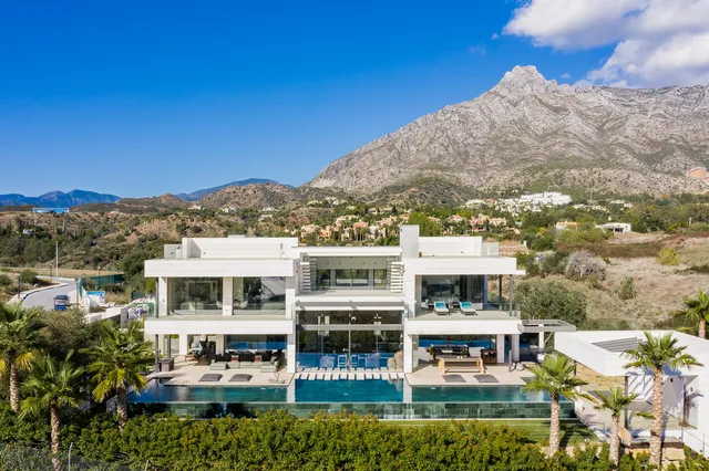 Villa in Marbella, Malaga