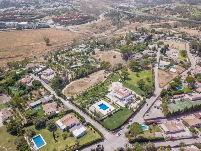 Villa in San Pedro de Alcantara, Malaga