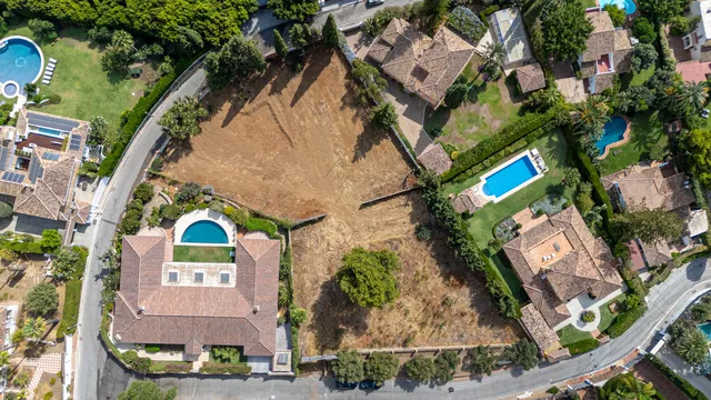Plot in Marbella, Malaga