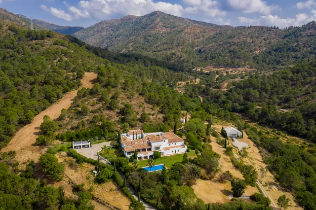Villa in Estepona, Malaga