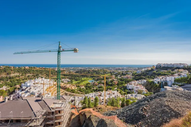 Plot in Benahavis, Malaga