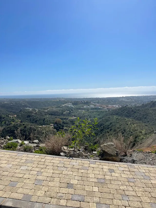Plot in Benahavis, Malaga