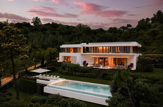 Villa in Benahavis, Malaga