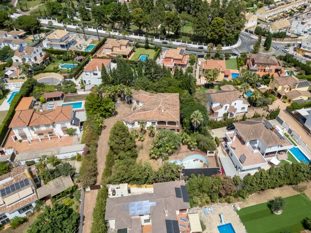 Plot in Marbella, Malaga