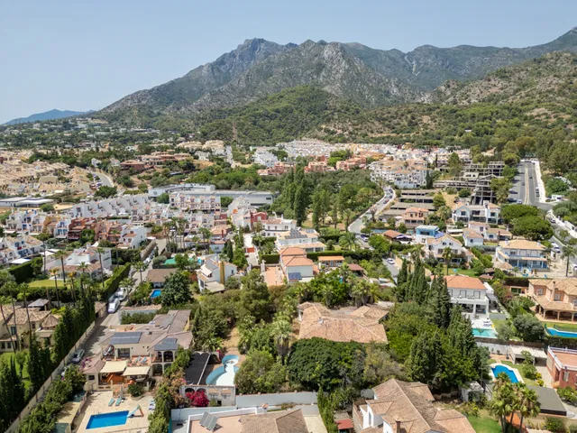 Plot in Marbella, Malaga