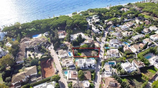 Plot in Marbella, Malaga
