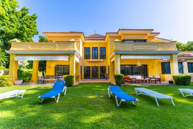Villa in Estepona, Malaga
