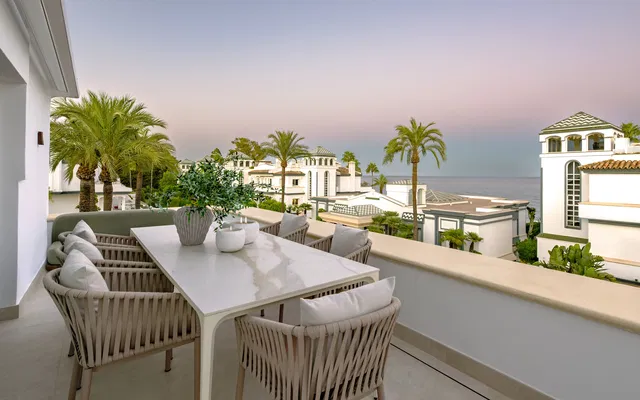 Penthouse in Estepona, Malaga