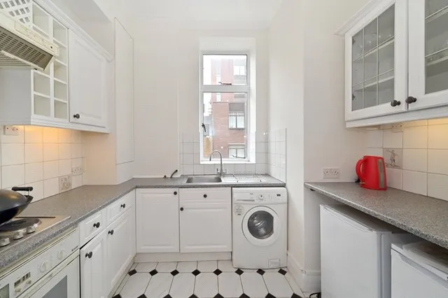 Montagu Mansions, Marylebone, London