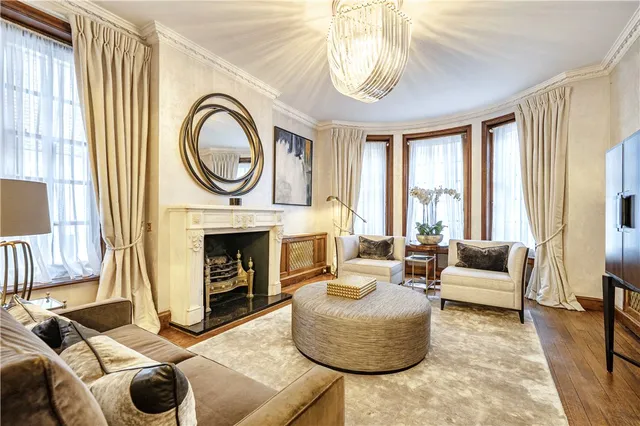 9, Upper Brook Street, Mayfair, London