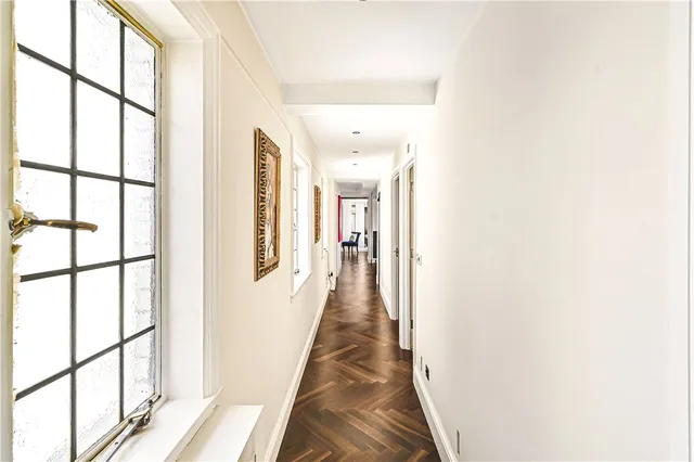 Chiltern Court, Baker Street, Marylebone