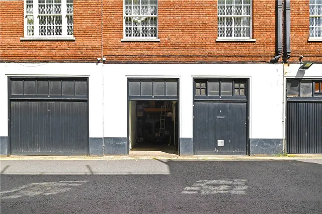 Bryanston Court, George Street, Marylebone